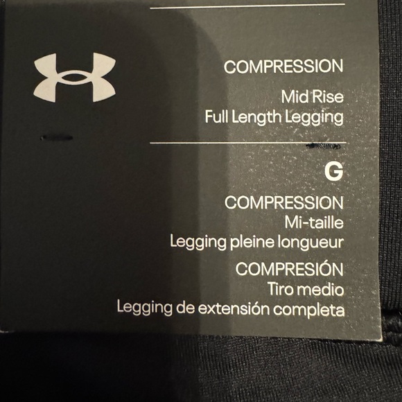 NWT Under Armour Women’s Compression Black Leggings - Picture 2 of 5